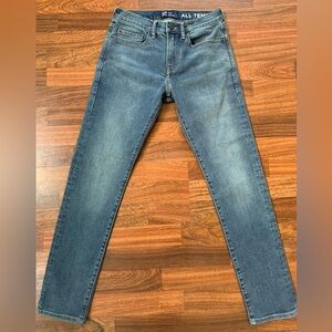 Gap All Temp Slim Taper Women’s Jeans never worn 29x30 Denim Stretch Waist